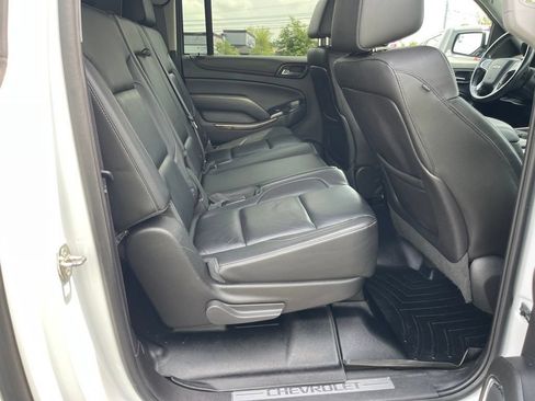 Used 2015 Chevrolet Suburban LT AWD/4WD image 18