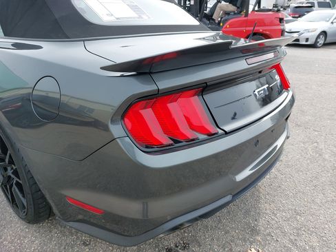 Used 2020 Ford Mustang GT Premium image 34