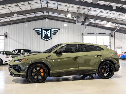 Used 2024 Lamborghini Urus Performante image 1