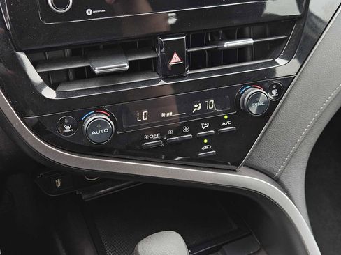 Used 2024 Toyota Camry LE image 19