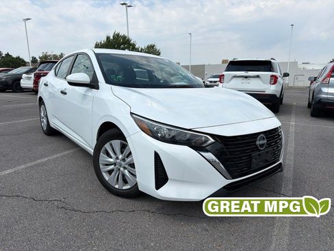 Used 2024 Nissan Sentra S FWD image 1