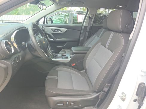 Used 2025 Chevrolet Blazer LT AWD/4WD image 7