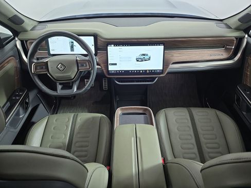 Used 2023 Rivian R1T Adventure AWD/4WD image 25