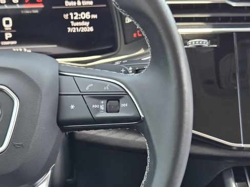 Certified 2023 Audi Q8 Premium Plus w/ Premium Plus Package AWD/4WD image 37