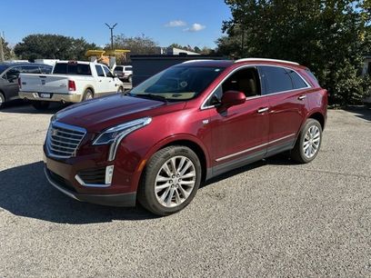 Used 2017 Cadillac XT5 Platinum w/ Driver Assist Package