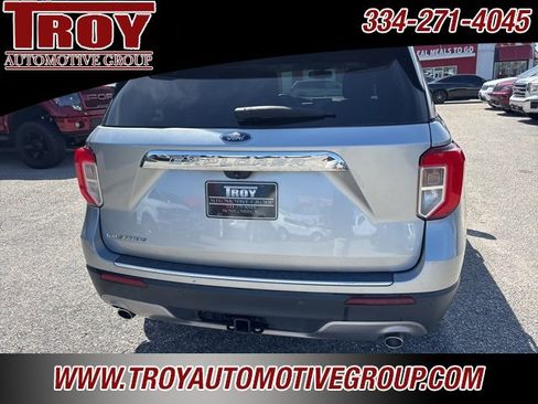 Used 2021 Ford Explorer Limited w/ Equipment Group 301A image 16