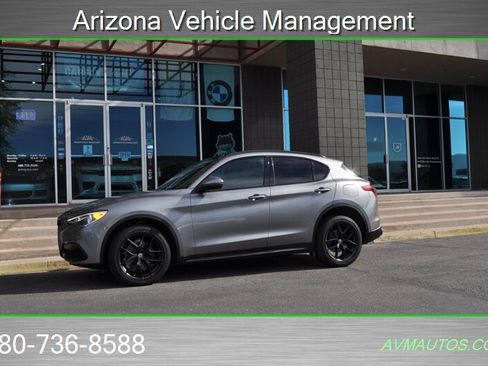 Used 2018 Alfa Romeo Stelvio Ti Sport image 4