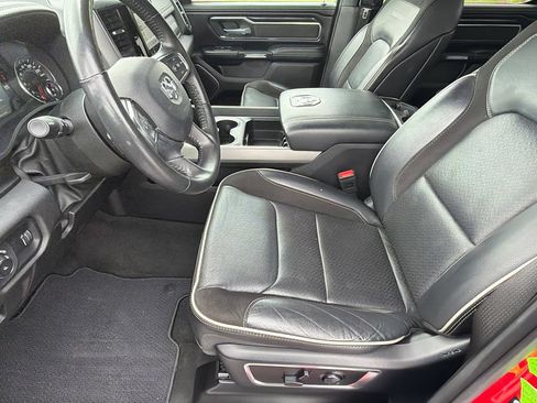 Used 2024 RAM 1500 Laramie RWD image 9