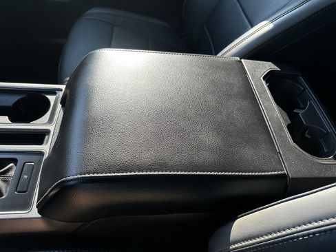 Used 2020 Ford F150 Raptor w/ Equipment Group 802A Luxury image 45