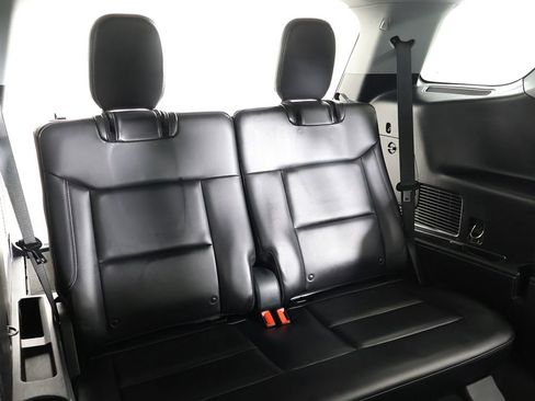 Used 2021 Ford Explorer XLT w/ Equipment Group 202A image 38