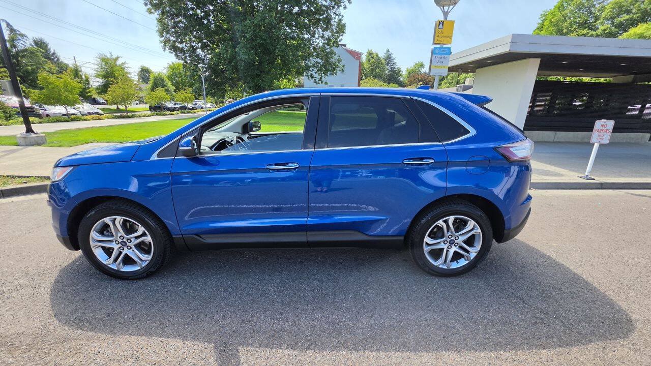 Used 2018 Ford Edge Titanium AWD/4WD image 7