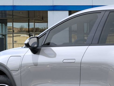 New 2026 Chevrolet Equinox EV LT image 13