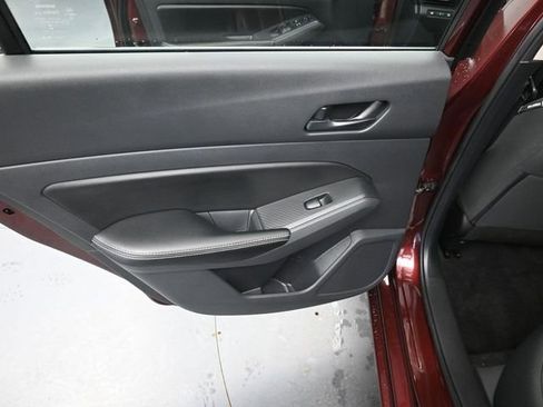 Used 2025 Nissan Altima 2.5 SV image 23