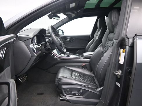 Used 2023 Audi SQ8 Prestige AWD/4WD image 23