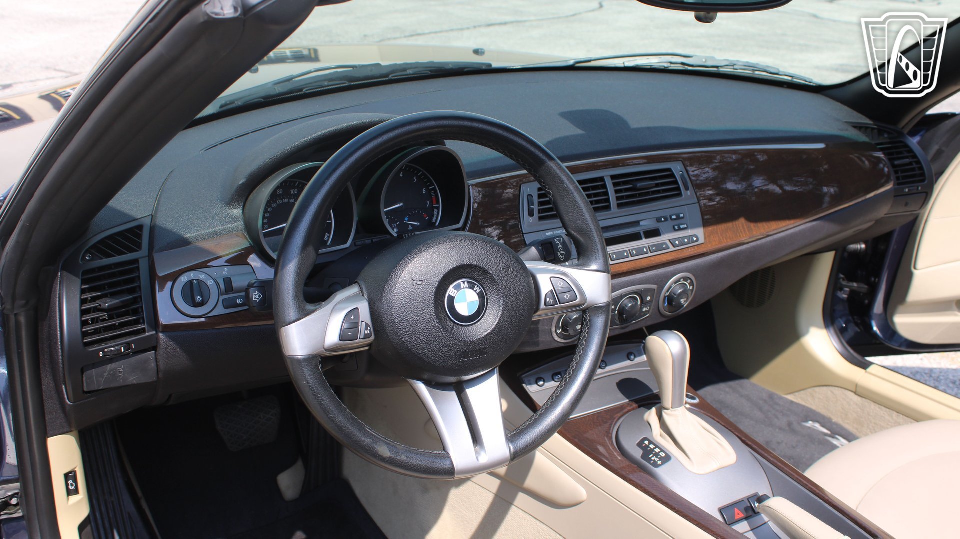 Used 2004 BMW Z4 3.0i RWD image 15