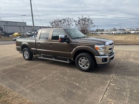 Used 2015 Ford F250 Lariat w/ Lariat Ultimate Package image 17