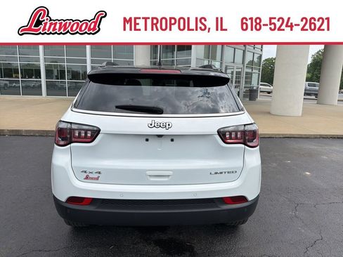 Used 2025 Jeep Compass Limited AWD/4WD image 4