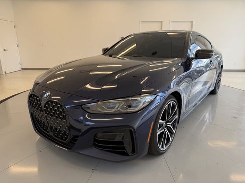 Used 2021 BMW 440i xDrive M440i xDrive w/ Executive Package image 3