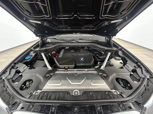 Used 2025 BMW X4 xDrive30i AWD/4WD image 43