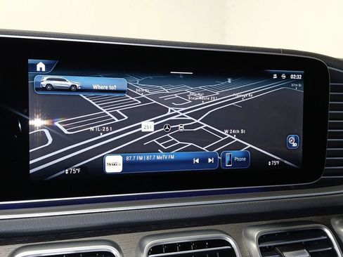 Certified 2024 Mercedes-Benz GLS 450 4MATIC image 22