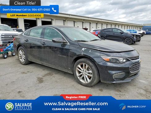 Used 2017 Chevrolet Malibu LT FWD image 5