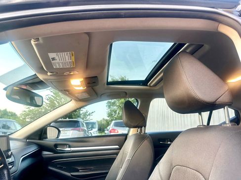 Used 2019 Nissan Altima 2.5 SV image 27