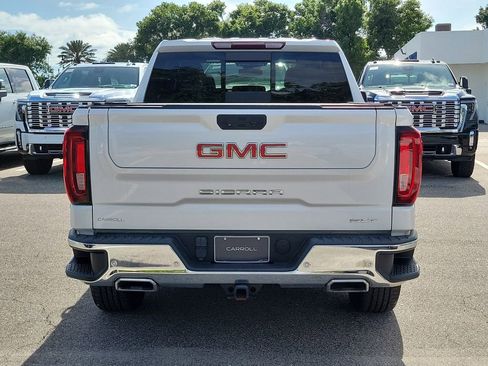 Used 2023 GMC Sierra 1500 SLT w/ SLT Premium Plus Package AWD/4WD image 5