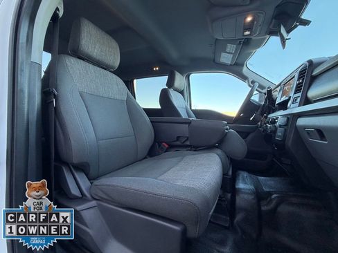 Used 2024 Ford F350 XLT image 25