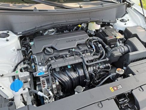 New 2027 Kia Seltos LX FWD image 15