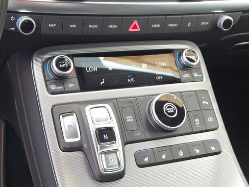 Used 2024 Hyundai Palisade Calligraphy image 18