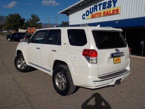 Used 2013 Toyota 4Runner SR5 image 5