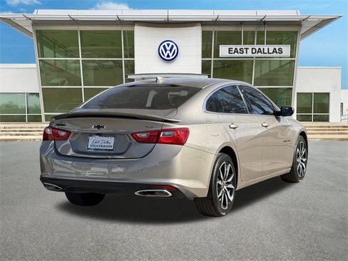 Used 2024 Chevrolet Malibu RS image 3