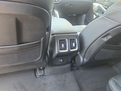 Used 2025 Kia Sorento X-Line EX AWD/4WD image 9