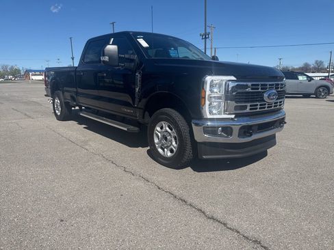 New 2026 Ford F250 XLT image 1