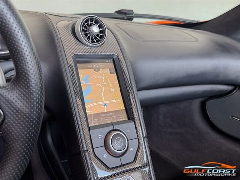 Used 2015 McLaren 650S Spider RWD image 20