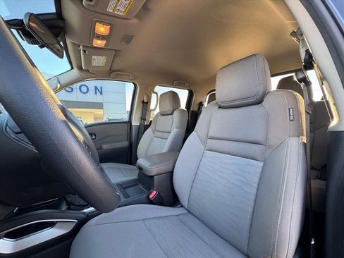 Certified 2022 Nissan Frontier SV w/ Technology Package image 16