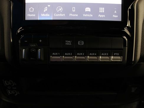 New 2026 RAM 3500 Tradesman AWD/4WD image 7