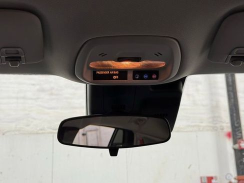 Used 2025 Chevrolet Trax LS image 24