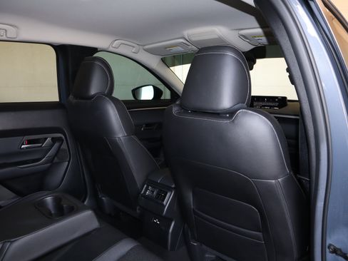 Used 2024 MAZDA CX-50 AWD 2.5 S w/ Preferred Package image 41