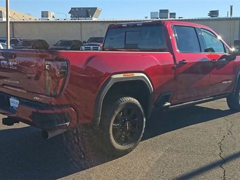 Used 2024 GMC Sierra 2500 AT4 w/ AT4 Premium Plus Package image 8