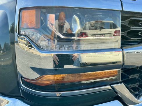 Used 2018 Chevrolet Silverado 1500 LT w/ All Star Edition image 8