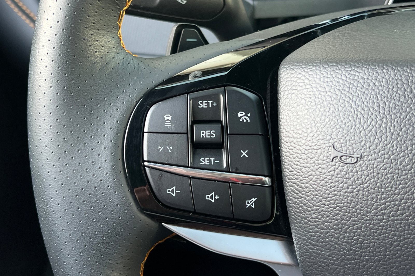 Used 2026 Ford Explorer Tremor w/ Tremor Ultimate Package AWD/4WD image 39