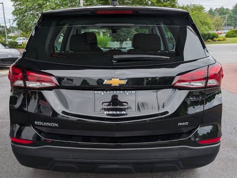 Used 2023 Chevrolet Equinox LS w/ Driver Confidence II Package AWD/4WD image 9