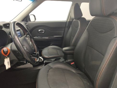 Used 2018 Kia Soul ! image 17