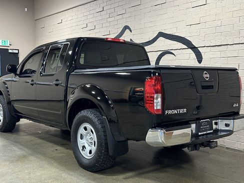 Used 2012 Nissan Frontier S image 7