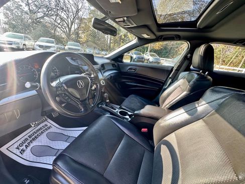 Used 2016 Acura ILX image 9