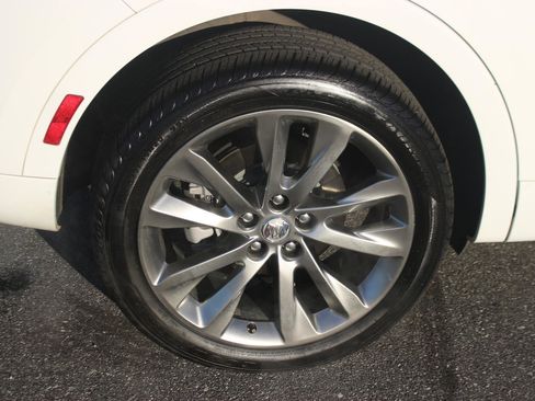 Used 2022 Buick Envision Avenir w/ Safety Package image 38