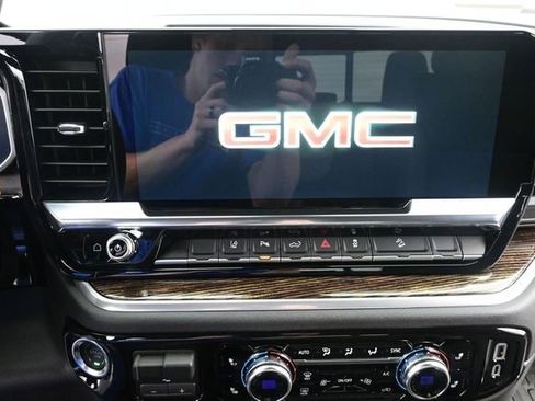 New 2026 GMC Sierra 2500 SLE w/ SLE Value Package; AWD/4WD image 34