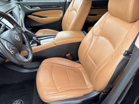 Used 2019 Buick Enclave Essence FWD image 22