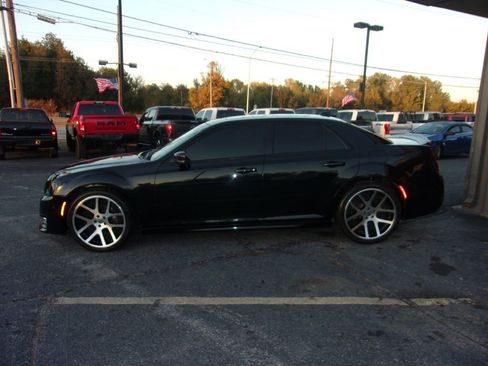 Used 2020 Chrysler 300 S w/ 300S Premium Group image 2